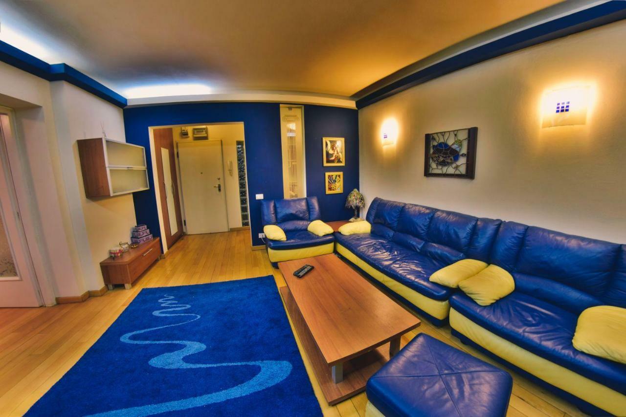 Nicole'S Apartment 부쿠레슈티 외부 사진